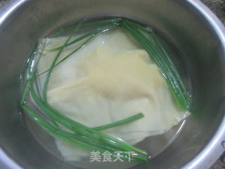 蒸虾仁鸡蛋馅福袋的做法步骤：10