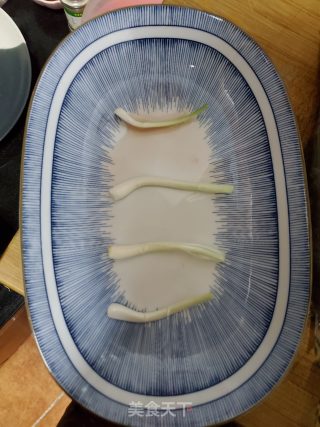 年年有余的做法步骤：2