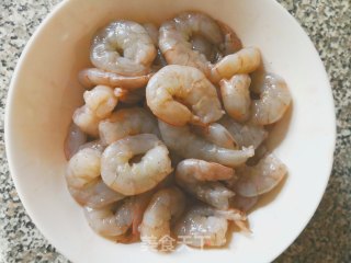 牛油果沙拉的做法步骤：1