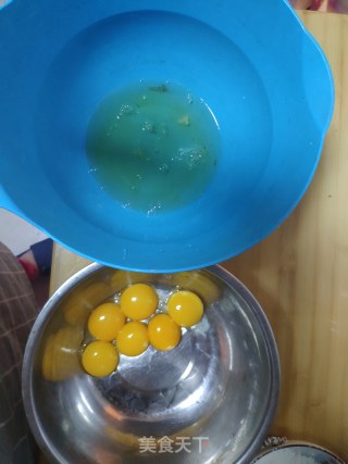 古早蛋糕的做法步骤：2
