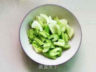 红菜头牛腩果蔬汤的做法步骤：5