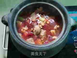 红菜头牛腩果蔬汤的做法步骤：9