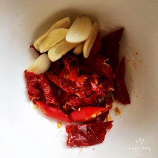 炝炒圆白菜的做法步骤：3