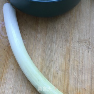 葱香剔骨肉的做法步骤：10