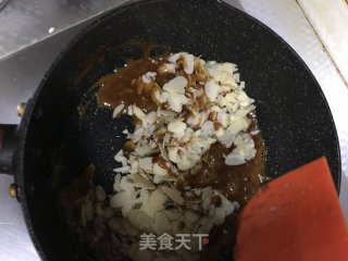 焦糖杏仁糯米船的做法步骤：5