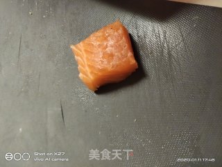 三文鱼西蓝花的做法步骤：2