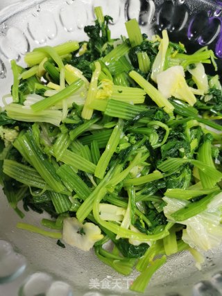 凉拌芹菜的做法步骤：6