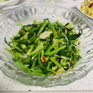 凉拌芹菜的做法步骤：10