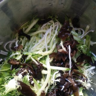 凉拌食蔬的做法步骤：1