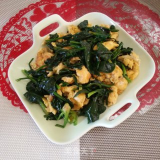 菠菜梗炒鸡蛋的做法步骤：8