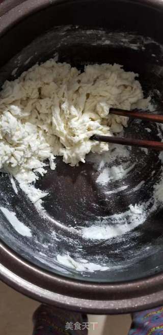 小老鼠馒头的做法步骤：2