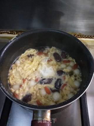 酒酿鸡蛋丸子的做法步骤：7