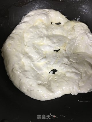 草莓火龙果彩色雪花酥的做法步骤：6