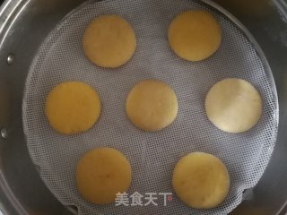 南瓜花样脂油饼的做法步骤：9