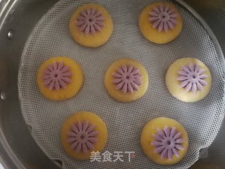 南瓜花样脂油饼的做法步骤：12