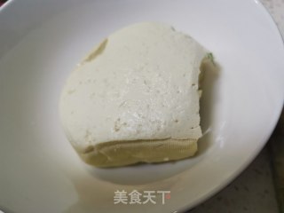 小葱拌豆腐的做法步骤：1