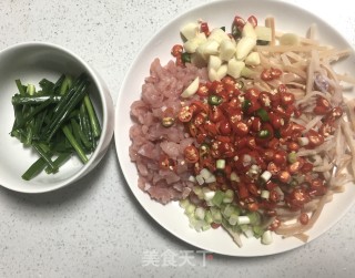 辣炒双丝的做法步骤：1