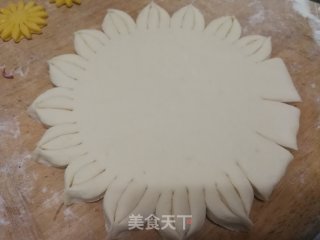 二十八蒸枣花的做法步骤：2