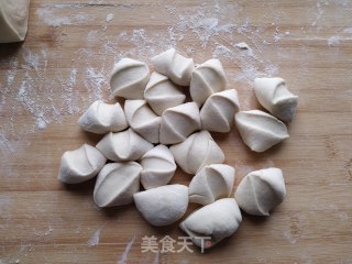 枣花馒头的做法步骤：7