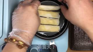 春节吃春卷，零失败的香蕉春卷，咬一口酥掉渣的做法步骤：6