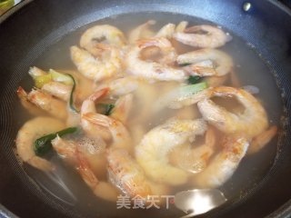 白灼虾的做法步骤：6