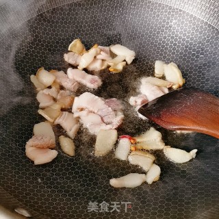 猪肉炒白蘑菇的做法步骤：4