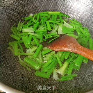 小炒牛肉的做法步骤：5