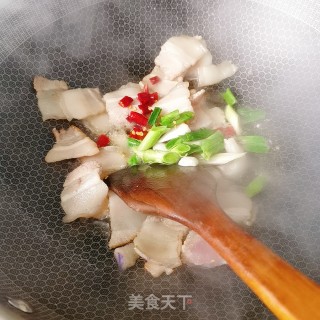 干煸茶树菇的做法步骤：5