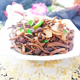 干煸茶树菇的做法步骤：9