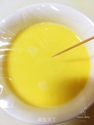 榨菜火腿蛋羹的做法步骤：5