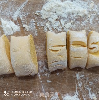南瓜豆沙包的做法步骤：5