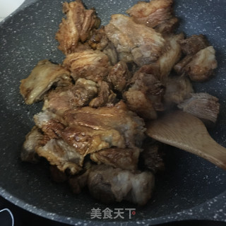 红烧牛腩的做法步骤：10