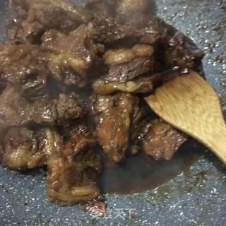 红烧牛腩的做法步骤：15