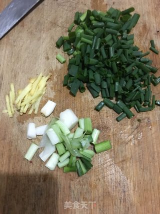 烧牛红的做法步骤：2