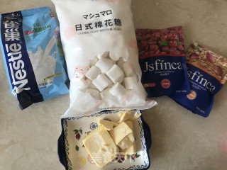 自制牛轧糖的做法步骤：1