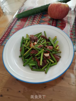 蒜苔炒肉的做法步骤：7