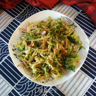 麻汁苦菊火腿肠拌黄瓜的做法步骤：7