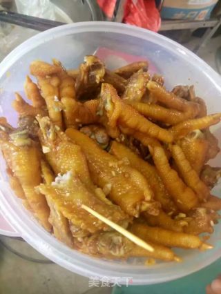 凉拌鸡爪的做法步骤：3