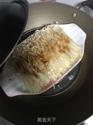 蒸剁椒金针菇的做法步骤：4