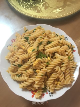 香葱鸡蛋螺旋面的做法步骤：8