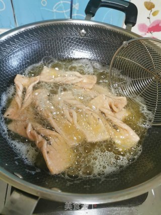 广式南乳蛋散的做法步骤：8