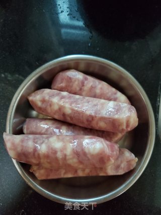 烤高梁酒香肠的做法步骤：2