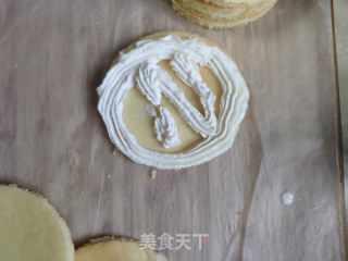 草莓蛋糕的做法步骤：13