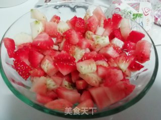 简易版雪莓娘的做法步骤：2