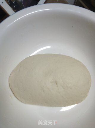 荷叶卷的做法步骤：1