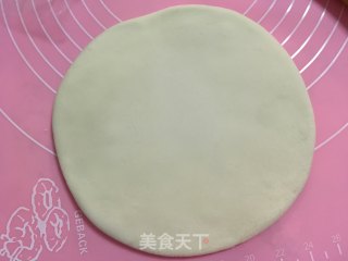 连年有余花式面点的做法步骤：6