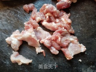 广式腊肠的做法步骤：2