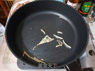 彩椒炒鸡肝的做法步骤：7