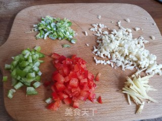 椒盐虾的做法步骤：2