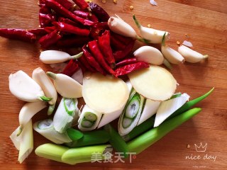 香辣河蟹的做法步骤：3